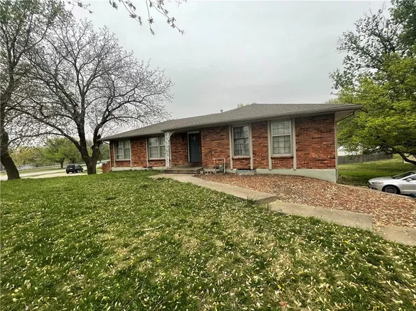 2010 N 73rd Ter, Kansas City, KS 66109