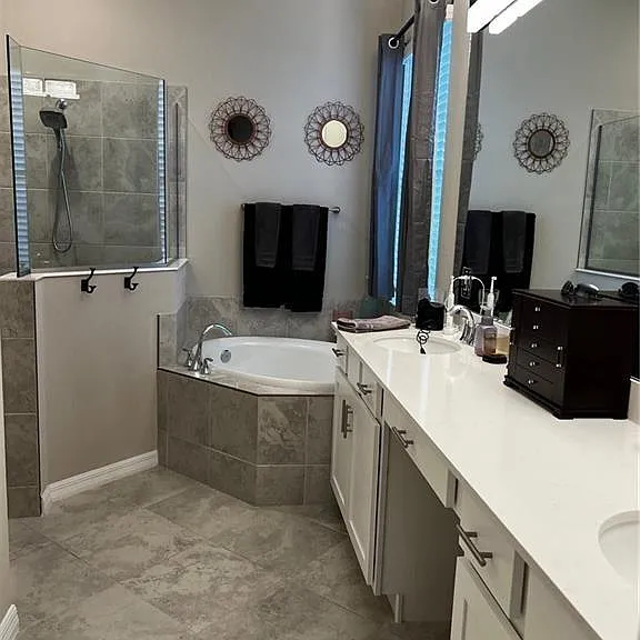 5985 Berwick Ln — Photo 17