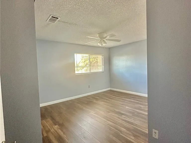 3384 Matvay St — Photo 21
