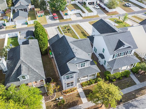3rd image of 80 9th Ave