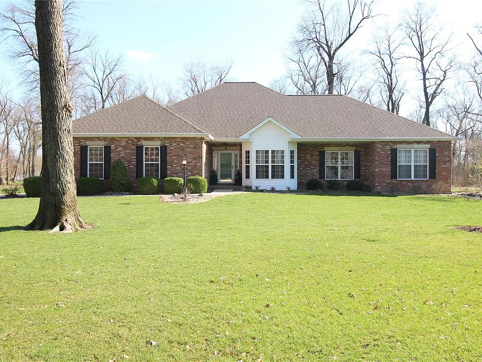 1st image of 11 Dublin Dr