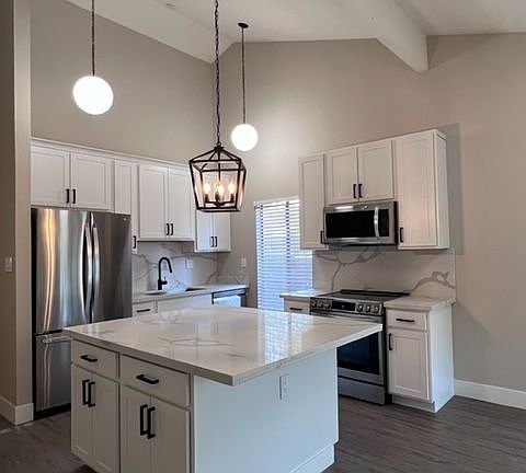 3rd image of 2455 American River Dr