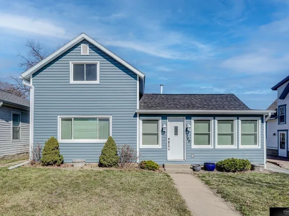 340 W 7th St, Wahoo, NE 68066