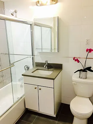 Rented by Bell Realty | media 25