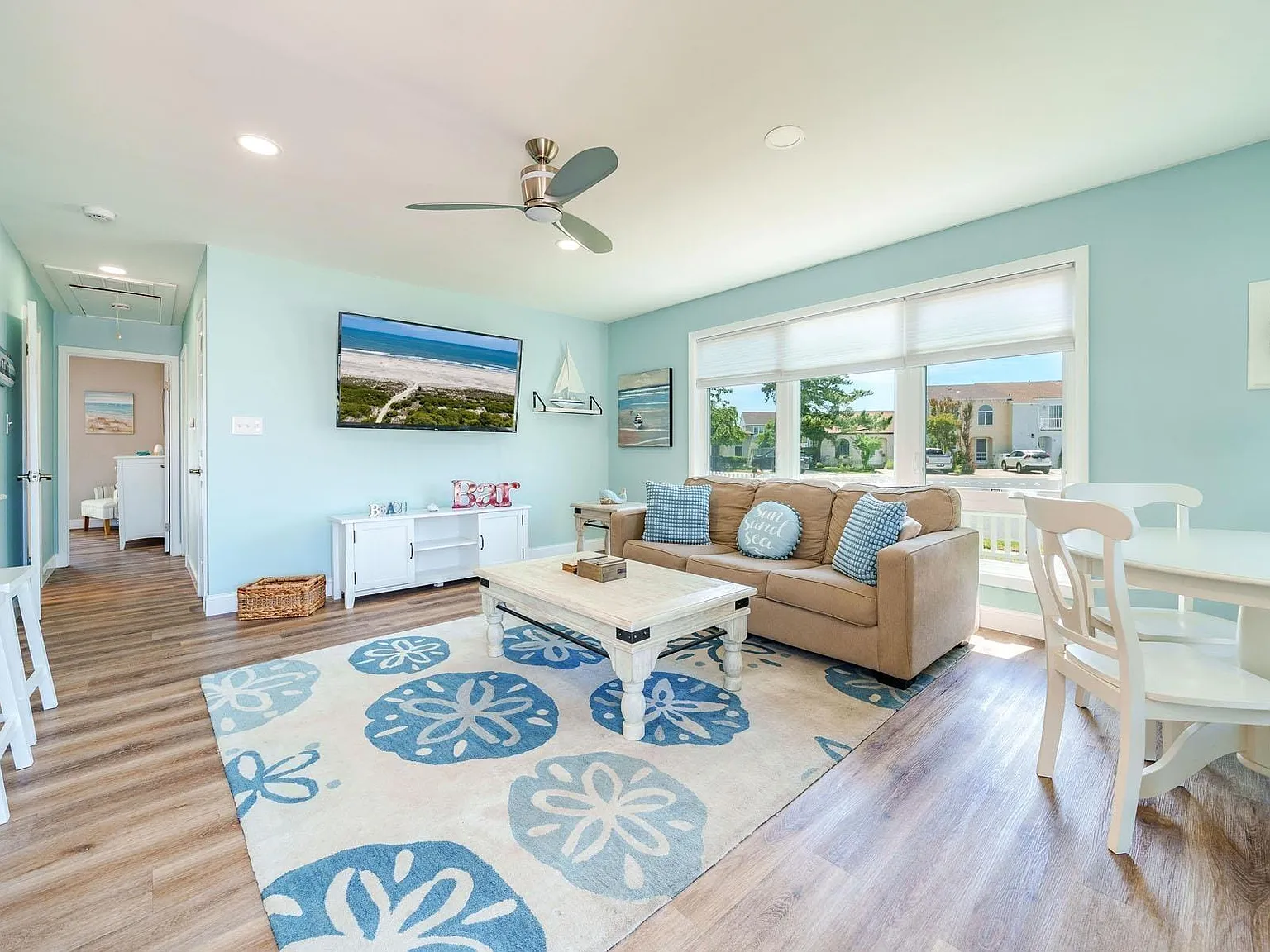 2 bed, 2.0 bath, 1200 sqft, $1,600 — Photo 4