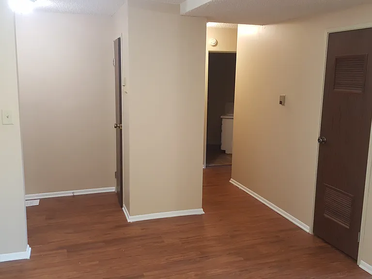 1521 NE Parvin Rd #202 — Photo 7