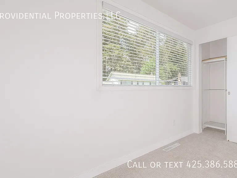 10912 129th Pl NE — Photo 12