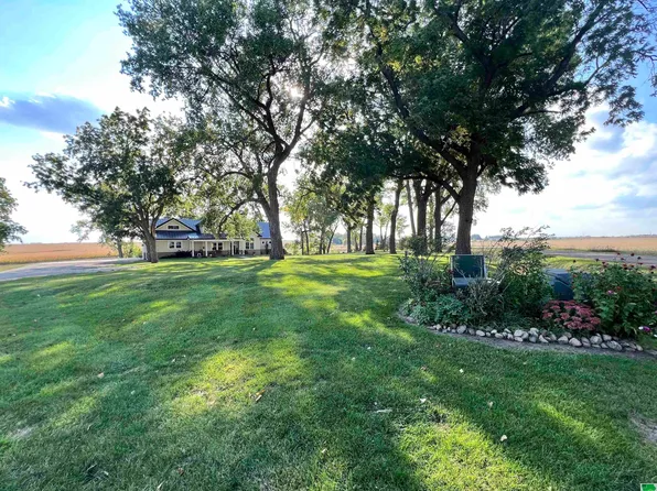 1528 580th St, Storm Lake, IA 50588