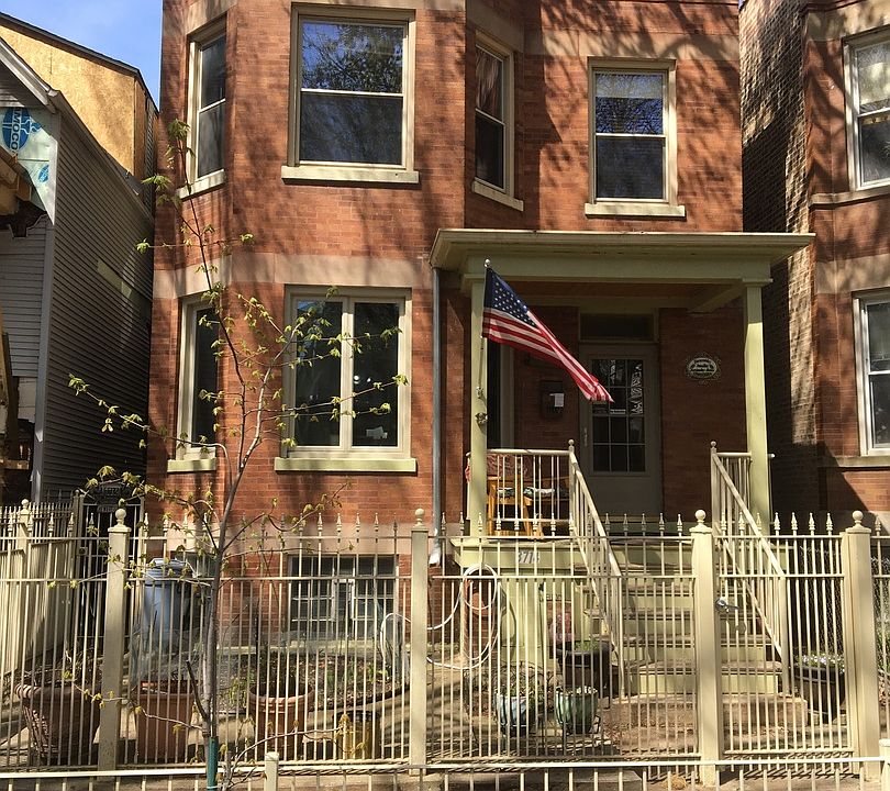 1st image of 3714 N Hermitage Ave #2
