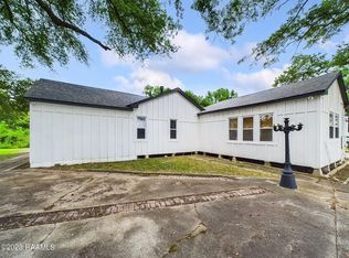1517 Hebert Ln, Saint Martinville, LA 70582