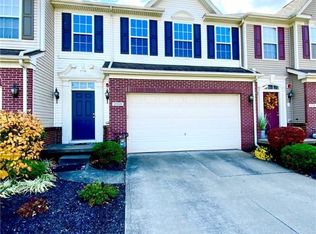 2920 Cambridge Cir, Willoughby Hills, OH 44092