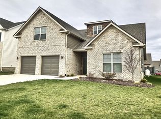 4957 Saint Ives Dr, Murfreesboro, TN 37128
