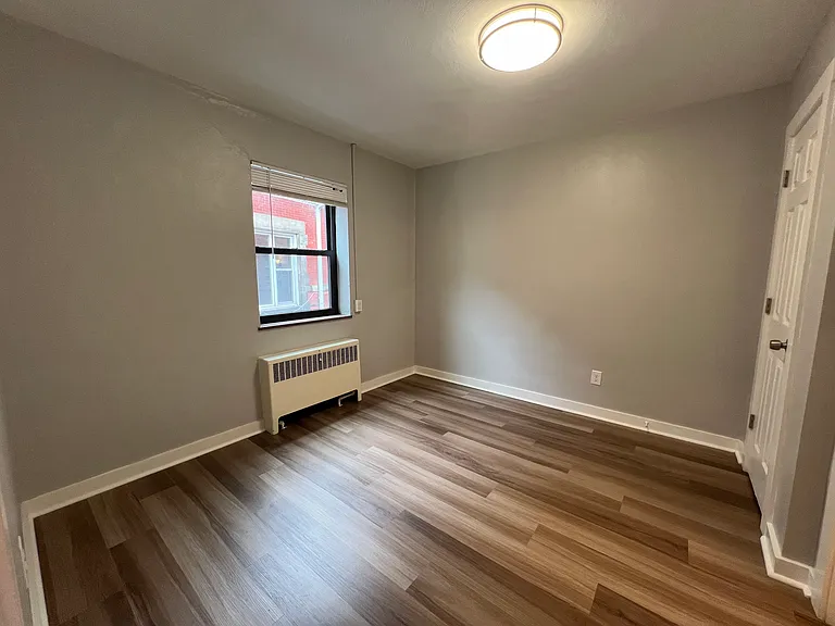 5326 Fifth Avenue #25