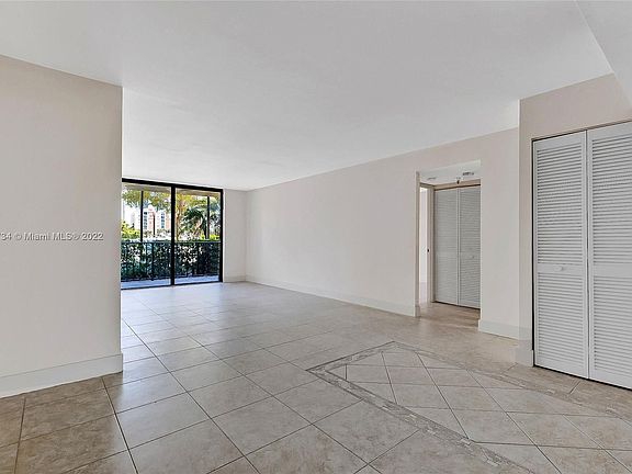 5th image of 290 174th St APT L17