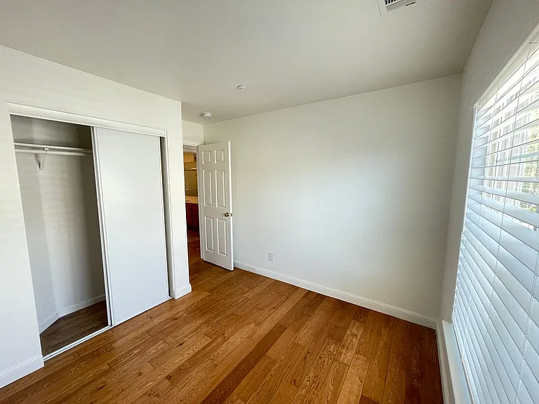 7388 Dalmally Ln — Photo 23