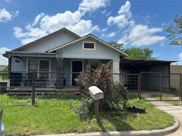 3819 N Terry St, Fort Worth, TX 76106