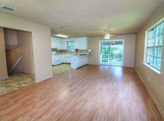 2nd image of 1104 Missionwood Ln #0