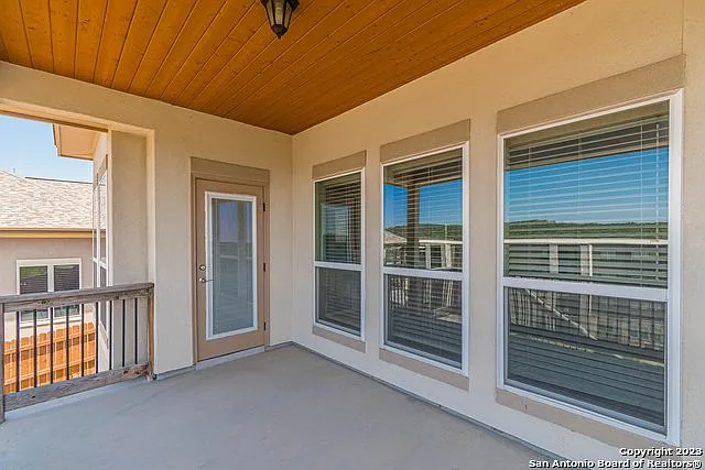 7523 Hays Hl — Photo 66
