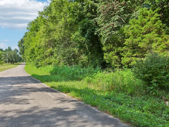 230 Moreland Rd, Manchester, TN 37355