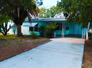 403 6th Rd SW, Vero Beach, FL 32962