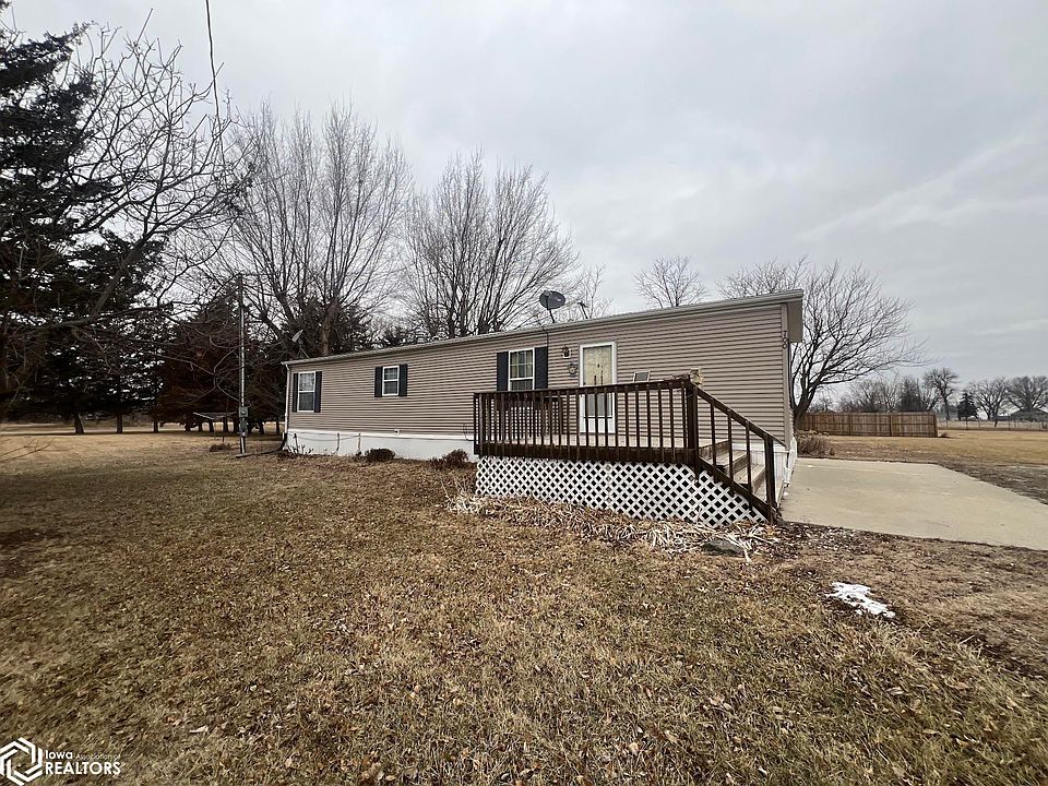 1st image of 700 E Kellogg St