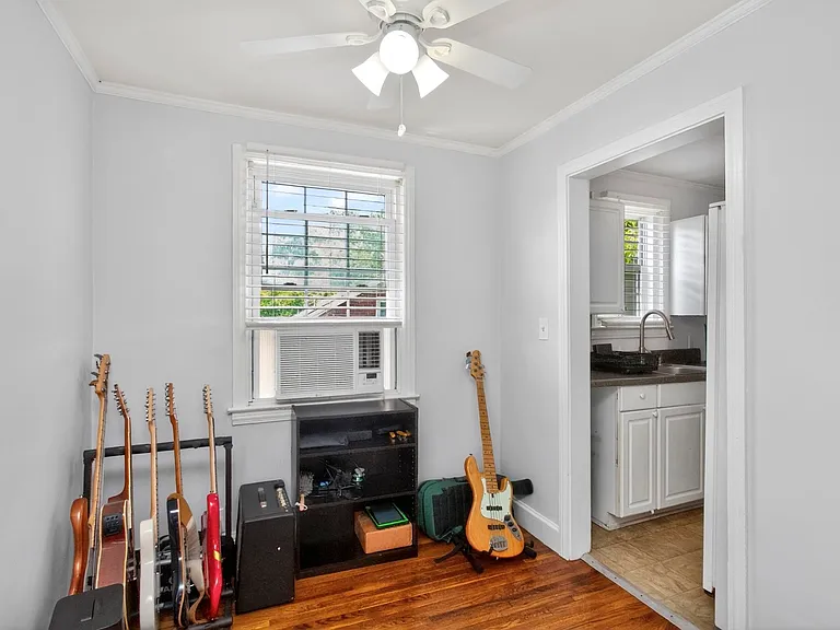 1911 Moran Ave #A — Photo 9