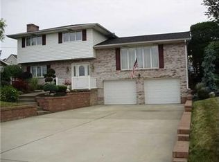 316 Walnut St, Houston, PA 15342