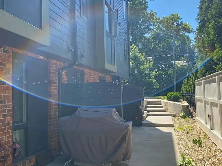 630 Park St — Photo 11