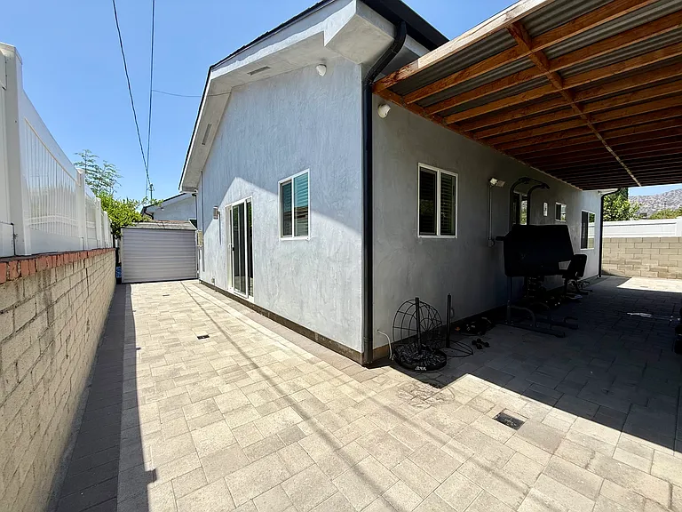 2428 N Lincoln St #101 — Photo 27