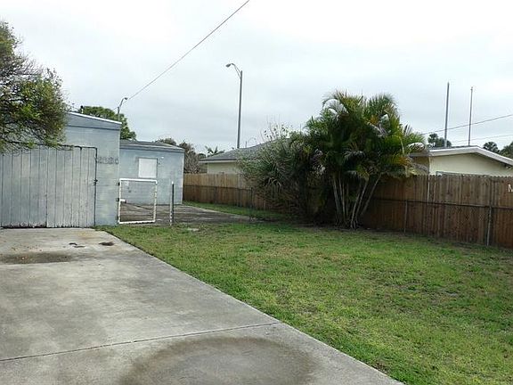 2nd image of 2234 38th Ave N
