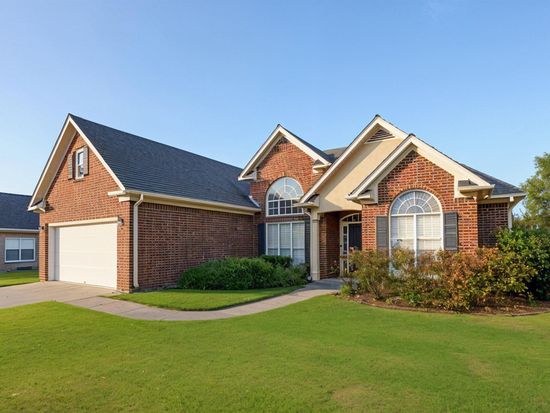 308 Old Cahaba Trl, Helena, AL 35080