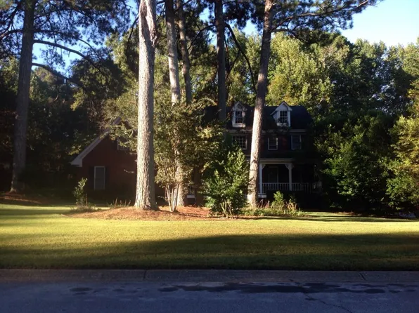 4281 Antelope Ln, Snellville, GA 30039