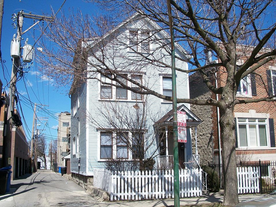 1st image of 1544 W Melrose St Unit 2