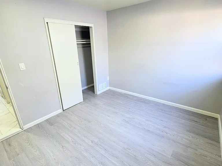 449 Washington Ave #5 — Photo 10