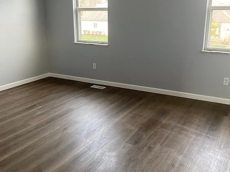 7687 Sweetwood Ct — Photo 11