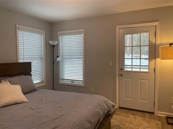 (undisclosed Address), Clifton Park, NY 12065