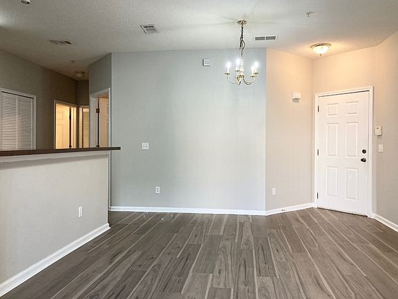 3rd image of 3640 Kirkpatrick Cir