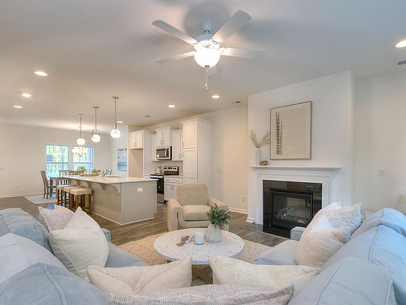 7th image of this home
