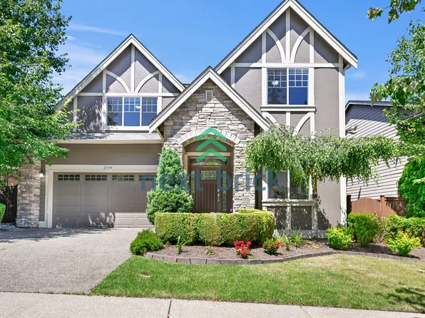27174 SE 18th Pl, Sammamish, WA 98075