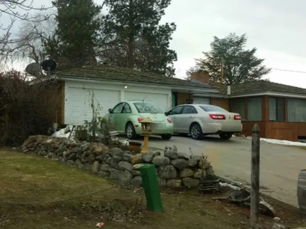 1217 Sunset Pl, Sunnyside, WA 98944