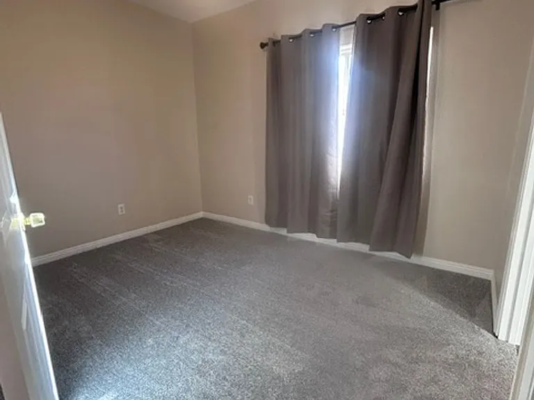 452 E Sunset Rd — Photo 27