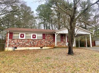 6650 Westfield Dr, Riverdale, GA 30274