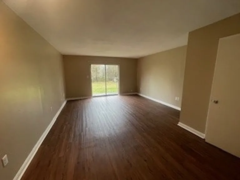 44051 Stein Rd — Photo 7