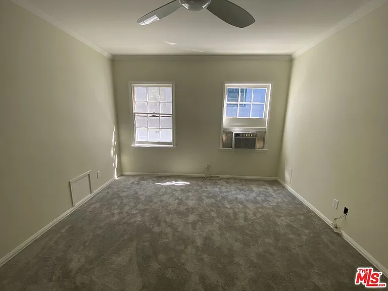 10559 1/2 Ashton Ave #10559 — Photo 7