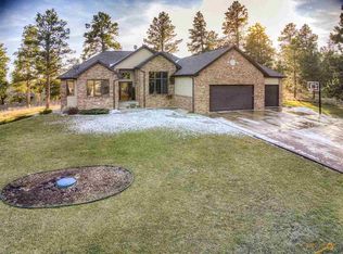 8079 Stirrup Ct, Rapid City, SD 57702
