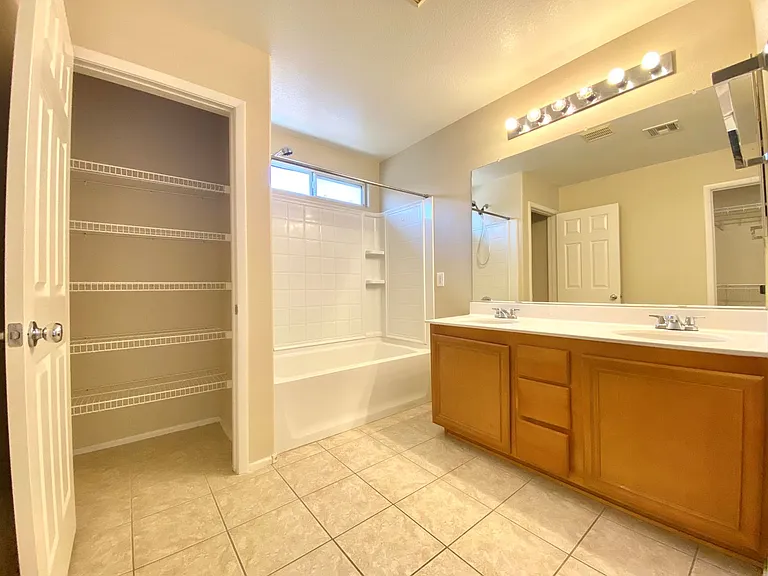 6486 W Eldorado Ln — Photo 14