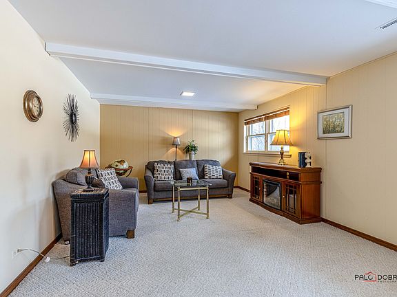 4th image of 1306 W Haven Dr
