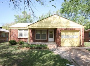 2147 S Old Manor Rd, Wichita, KS 67218