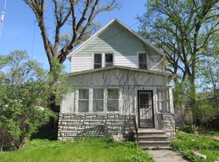 1011 5th Ave S, Fargo, ND 58103