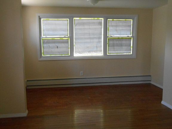 2nd image of 1306 Augustina Ave